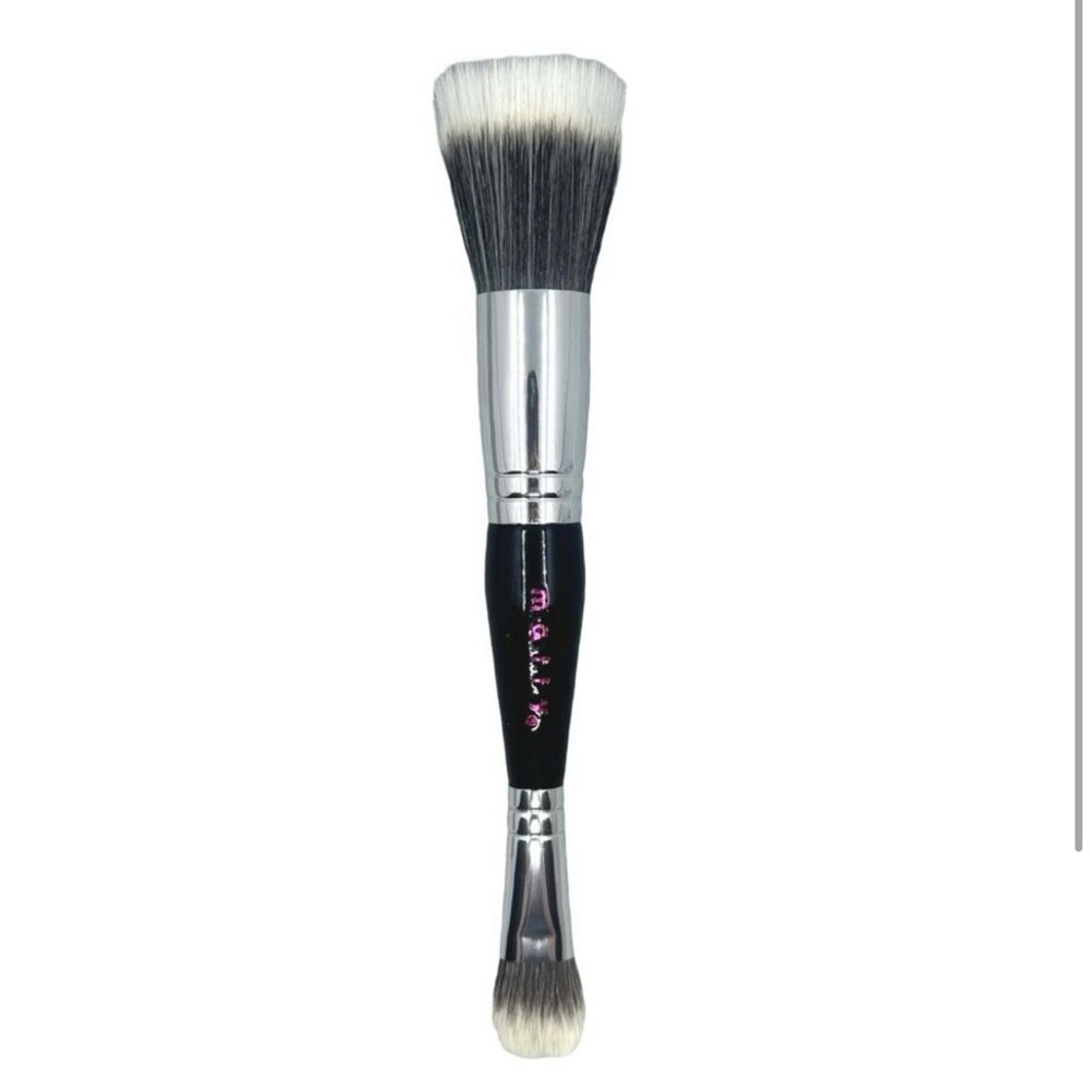 Mally Beauty Dual-Ended Makeup Brush - Black and Silver